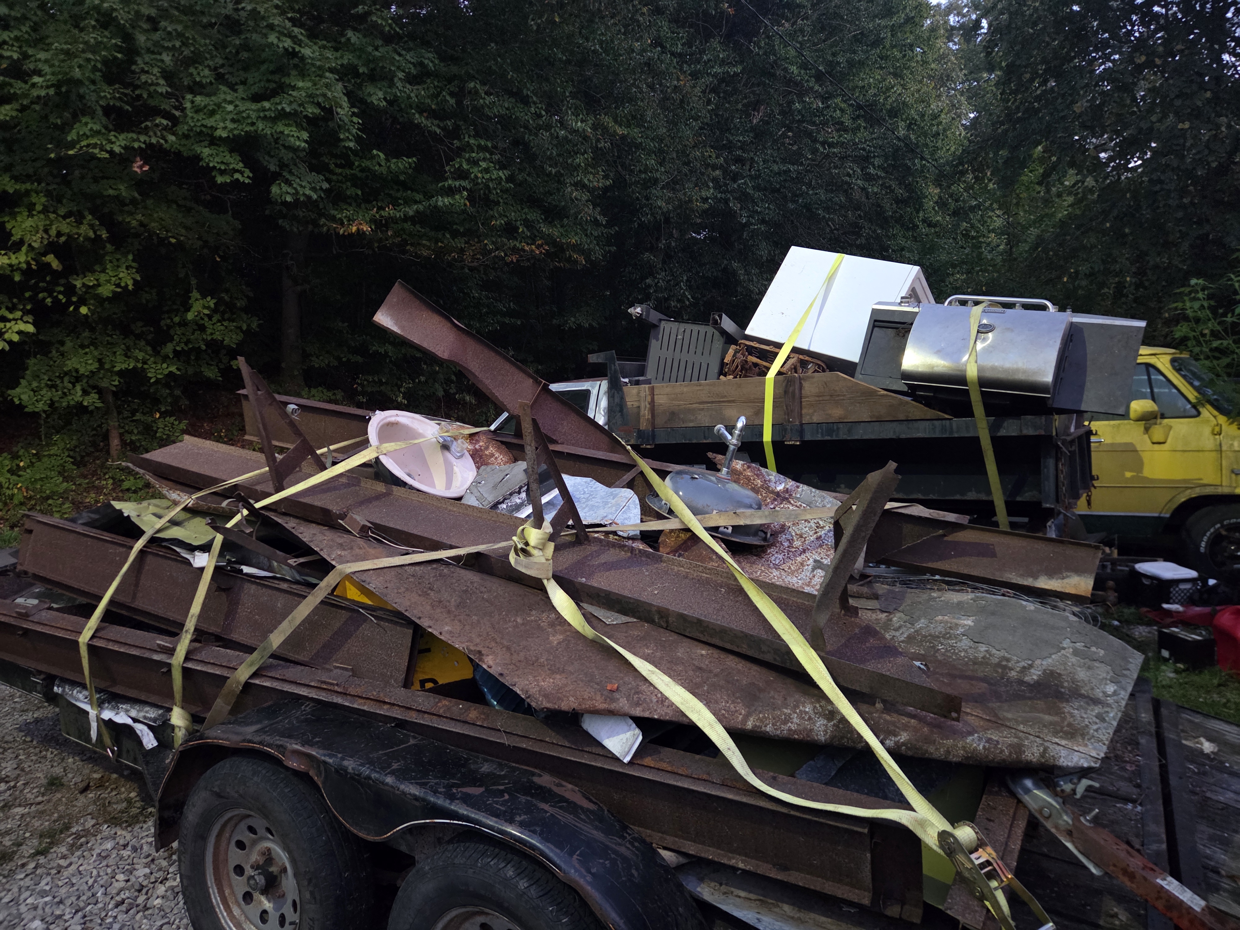 Gunners Hauling junk removal