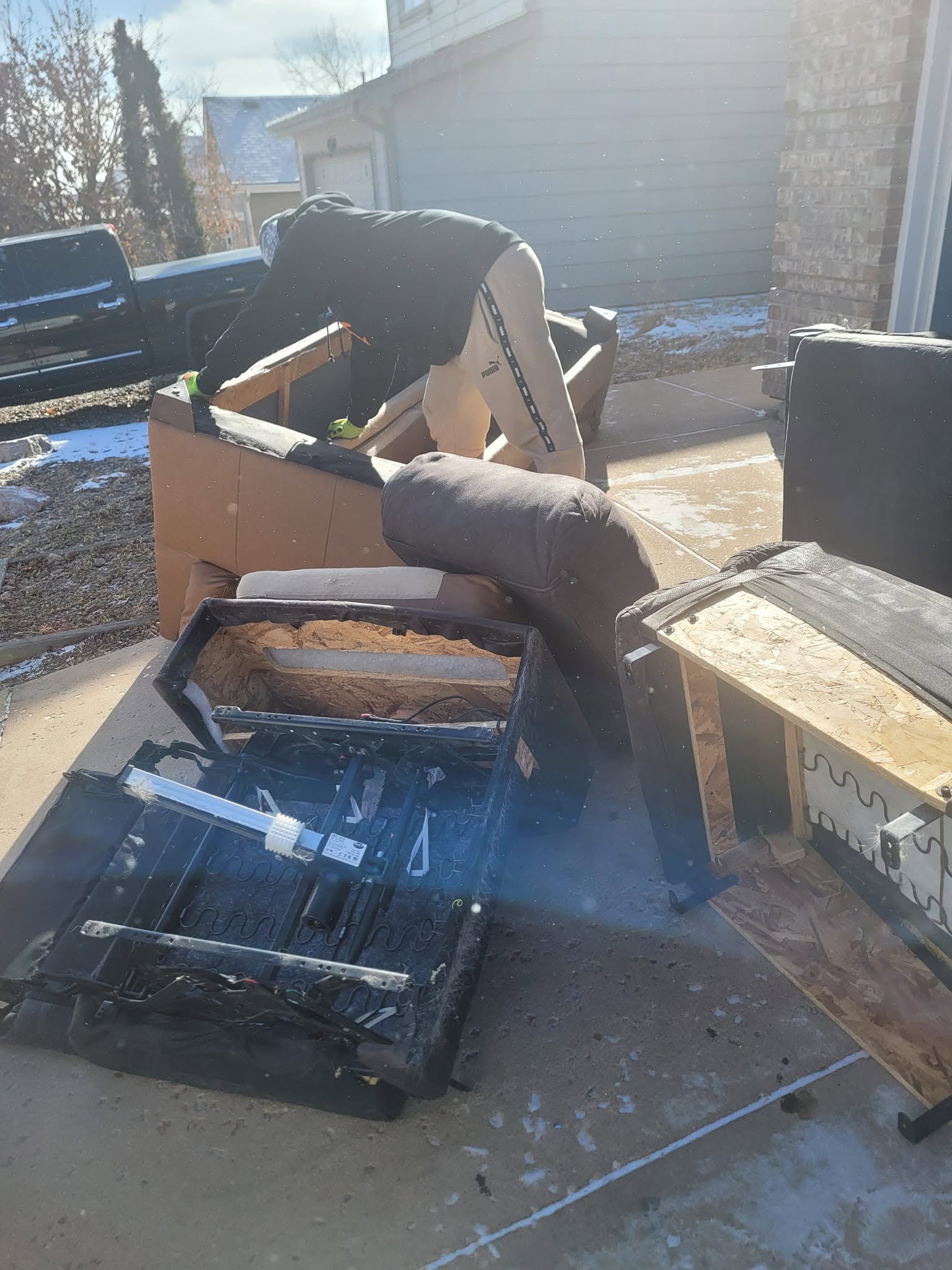 Beldeh LLC junk removal