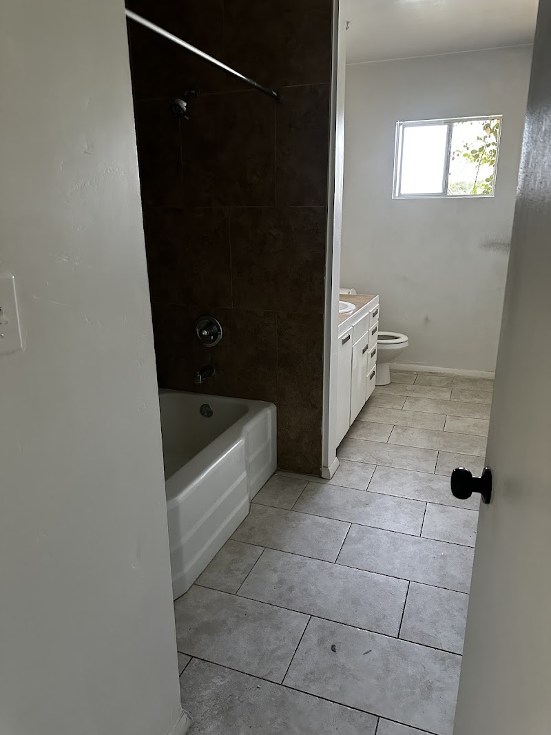 Valley Junk Removal & Demolition LLC junk removal