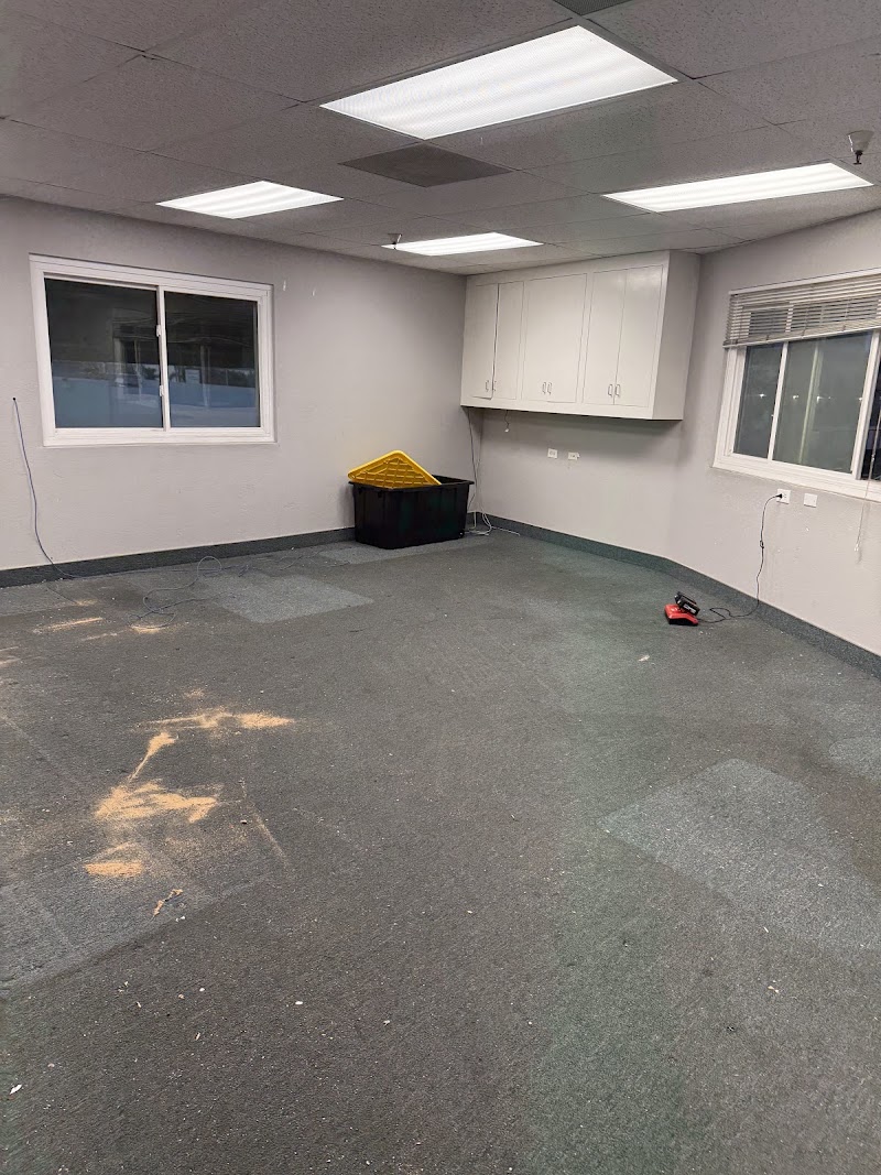 Saenz Handyman and Junk Removal Services LLC junk removal