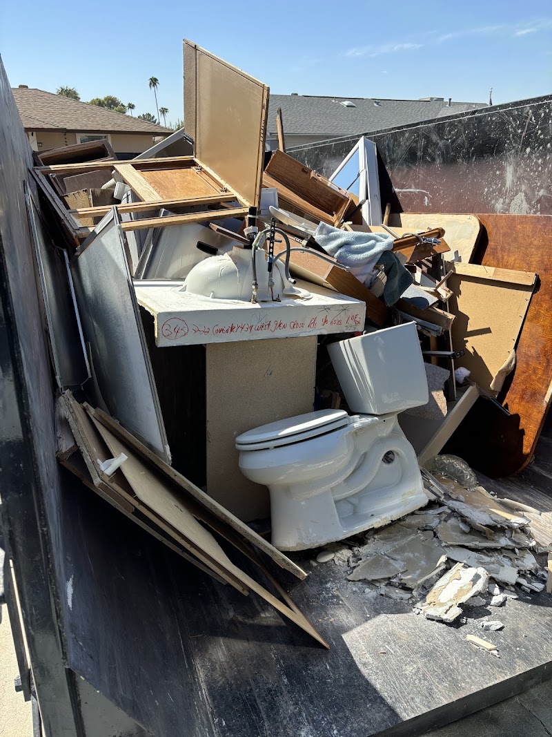 Junked AZ junk removal