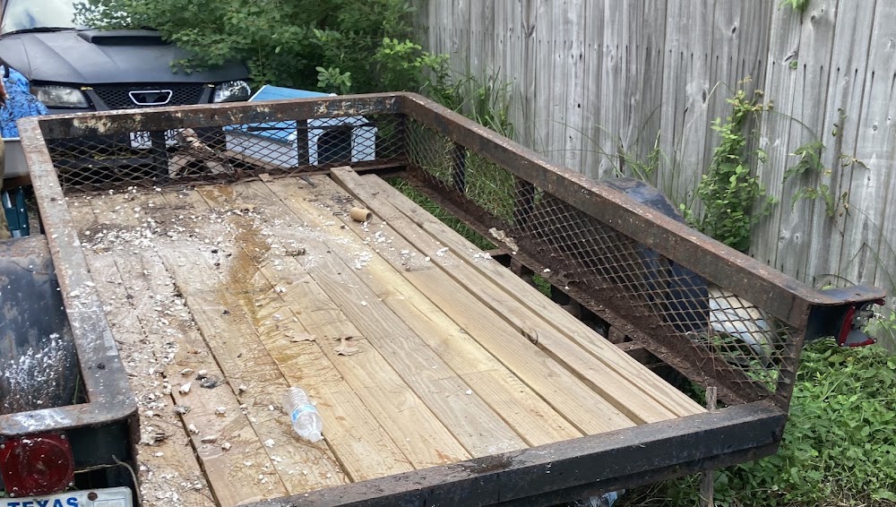 Texan Toss Away junk removal