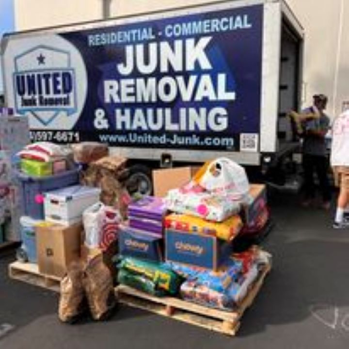 United Junk Removal & Hauling junk removal