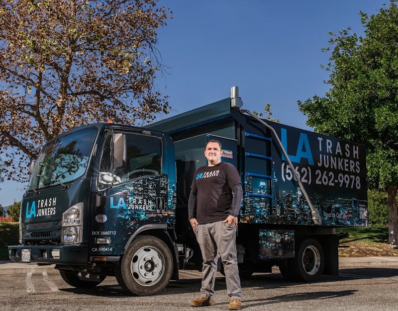 LA Trash Junkers junk removal