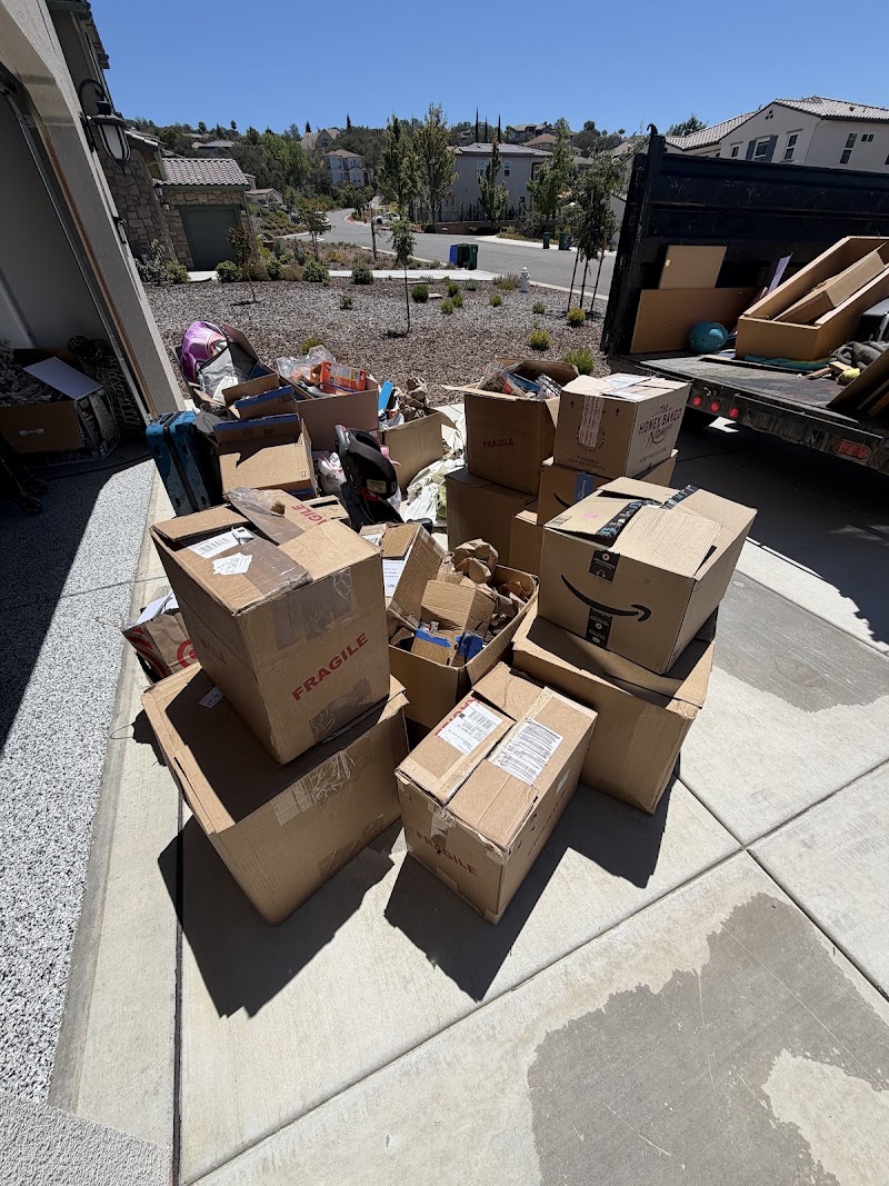 EDH Hauling and Junk Removal, LLC junk removal