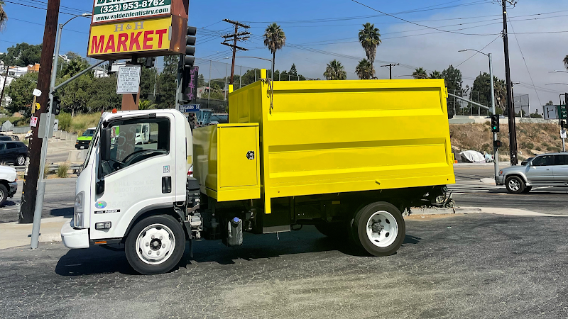 Hauling LA Junk Removal Service junk removal