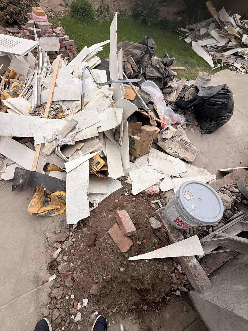 Mendoza's All Haul and Junk Removal junk removal