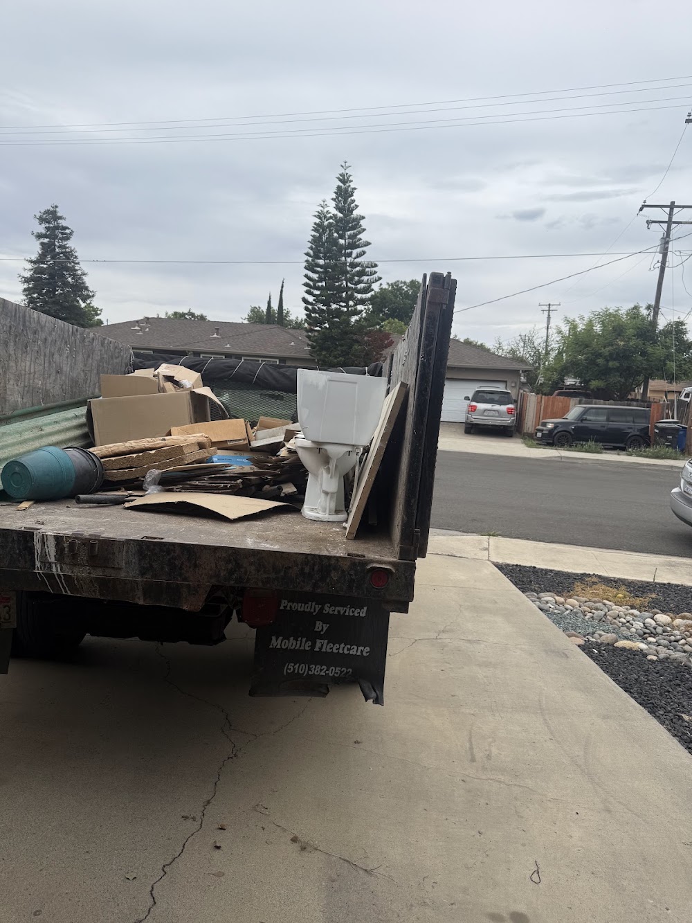 Mendoza Junk Removal Modesto junk removal