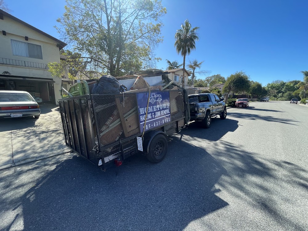 Hometown Hauling & Junk Removal LLC junk removal