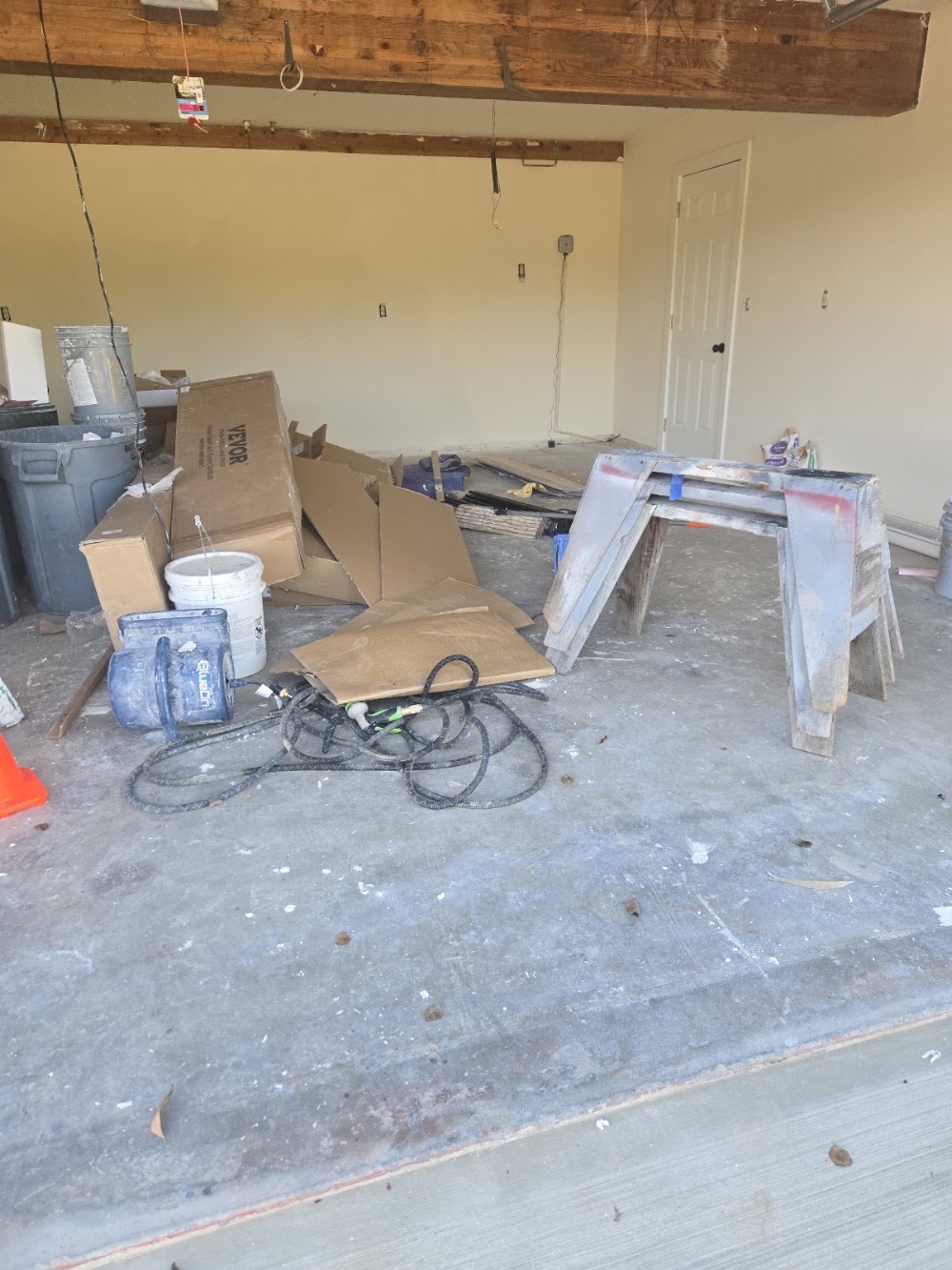 Rhino's Junk Removal & Hauling, LLC junk removal