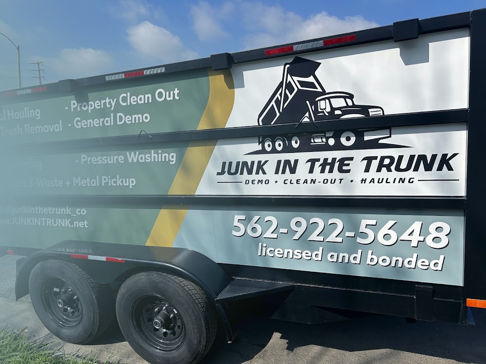 Junk In The Trunk junk removal
