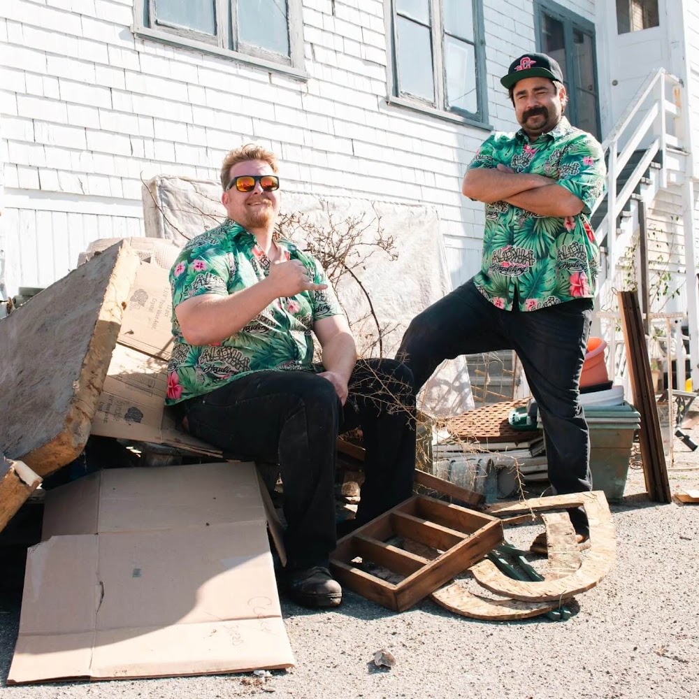 Aloha Hauling junk removal