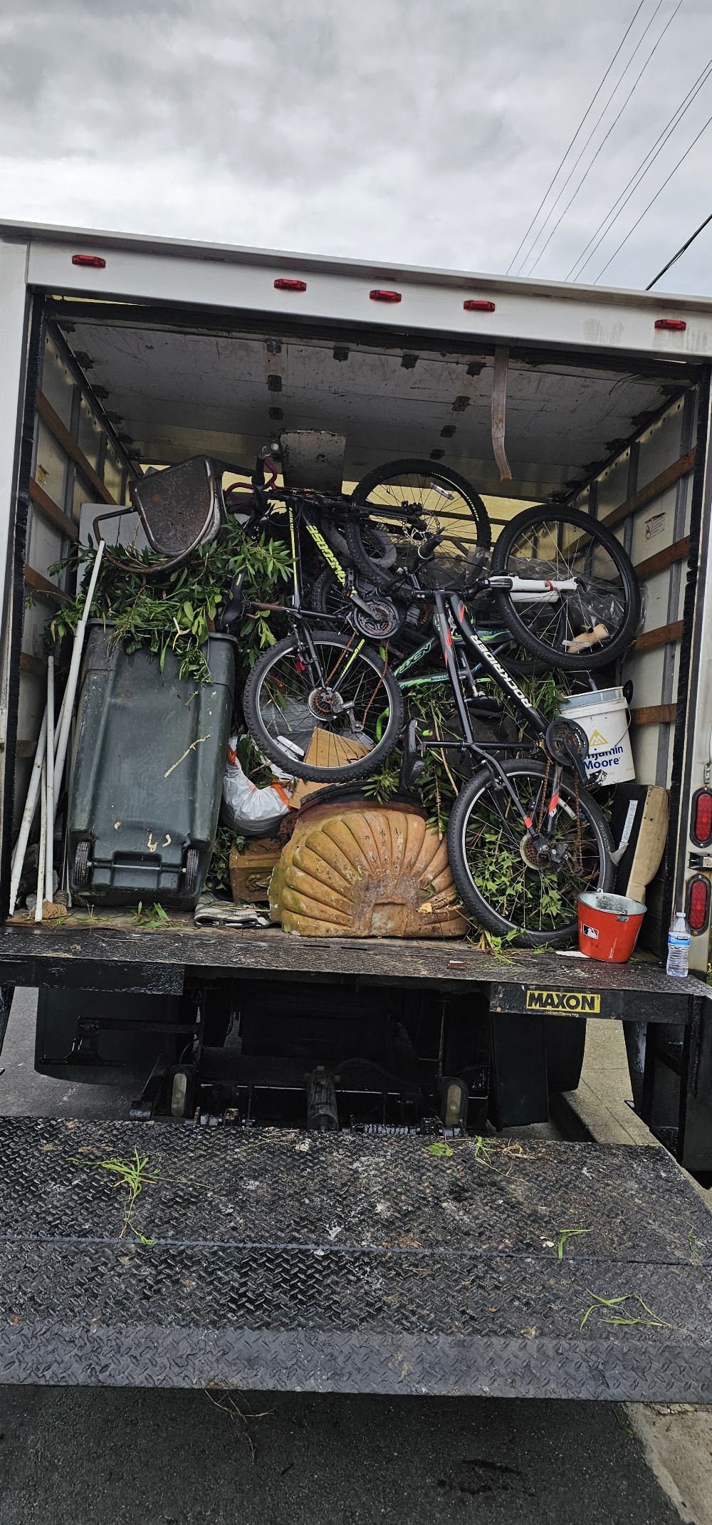 415 JUNK REMOVAL AND HAULING BAY AREA junk removal