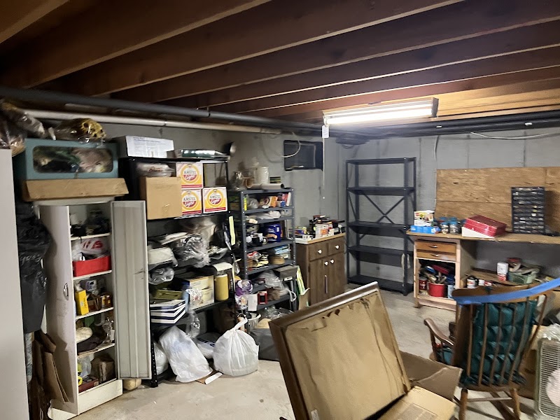 AJs Discount Dump Runs junk removal