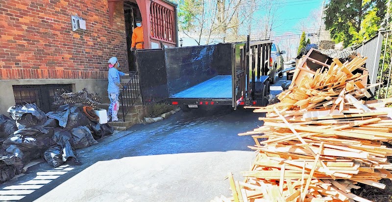 CT Driveway Friendly Rentals junk removal