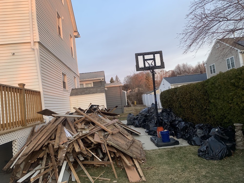 Amy's Junk Removal and Home Services LLC junk removal