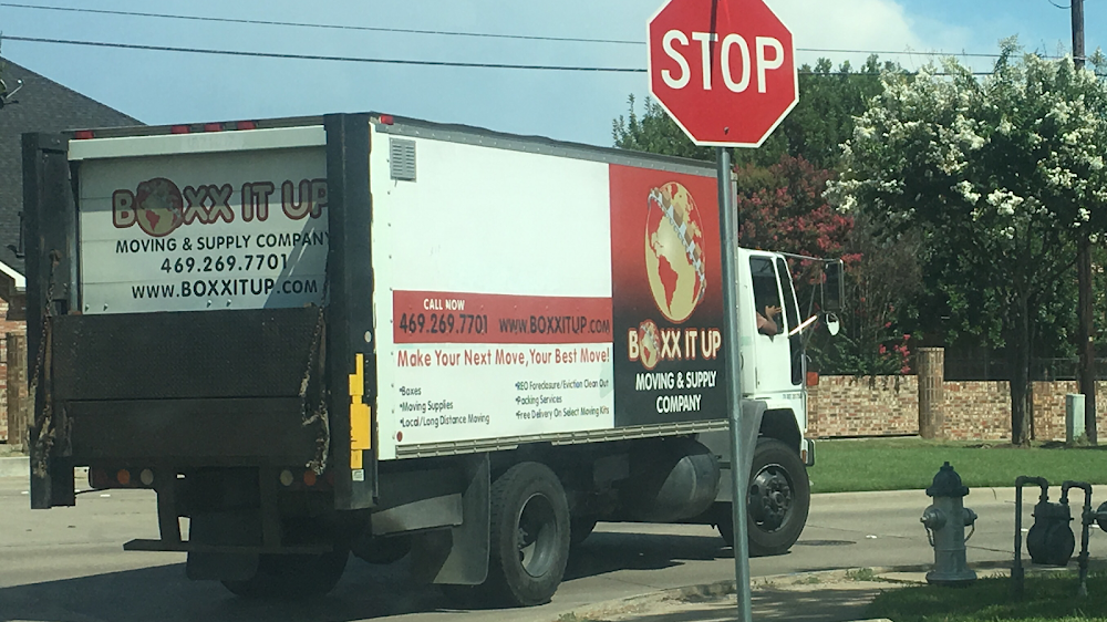 BOXX IT UP, LLC junk removal