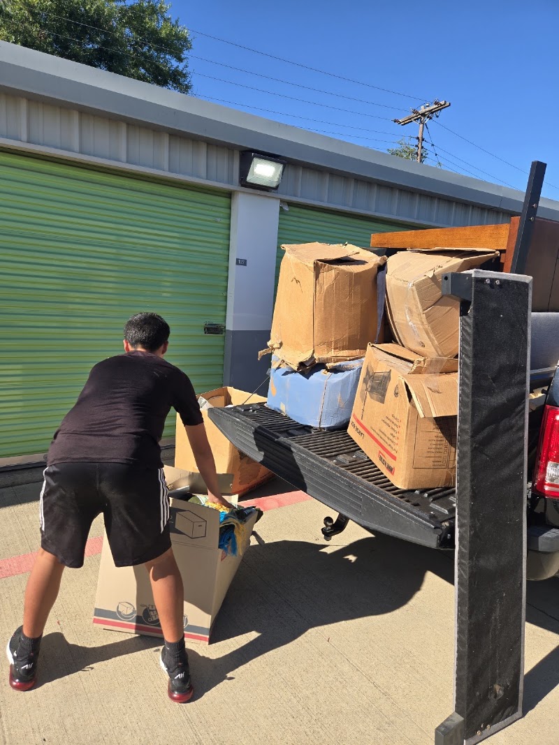 DFW Junk Removal Services LLC junk removal