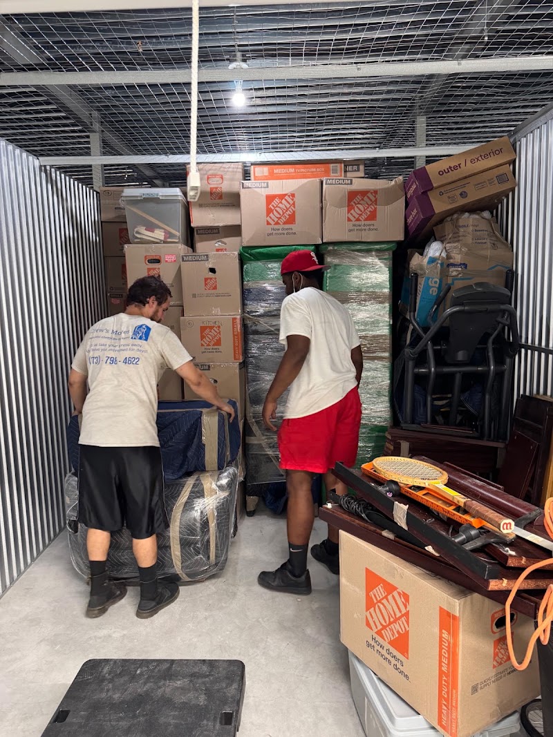 Drew's Moves junk removal
