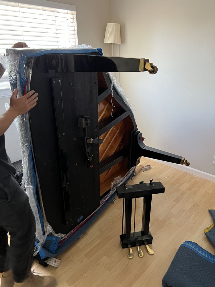 Full transportation services junk removal