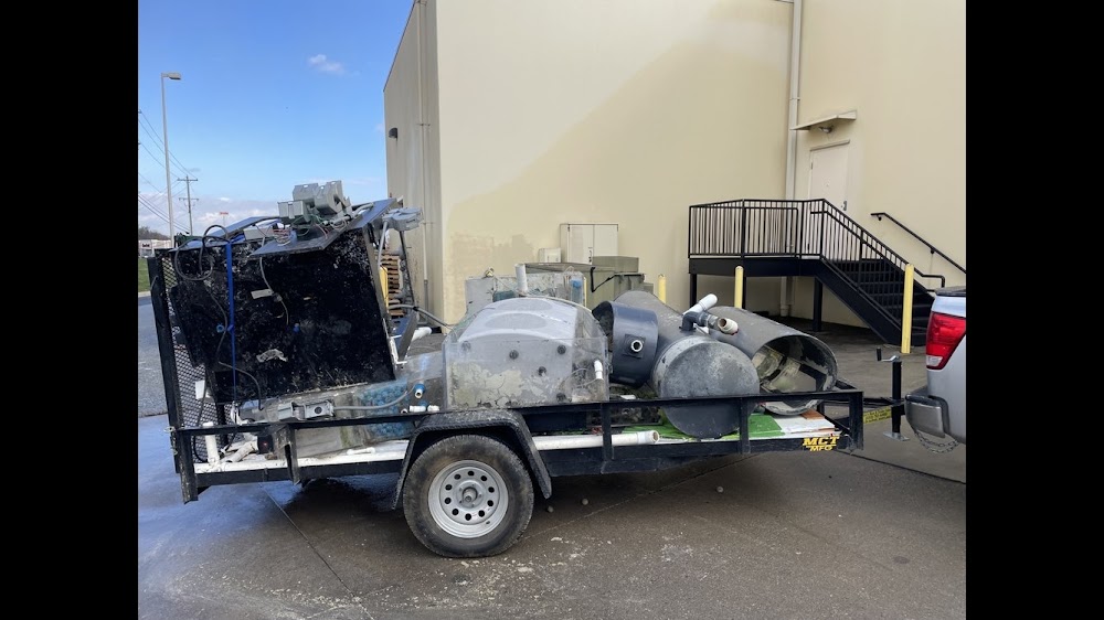 A 2 Z HAULING, JUNK REMOVAL & HANDYMAN SERVICES junk removal
