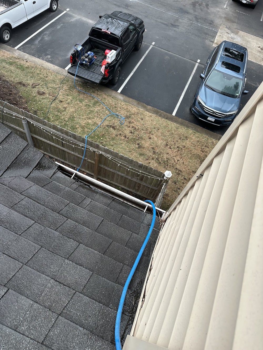 Oceanic Tide Pressure Washing & Junk Removal junk removal