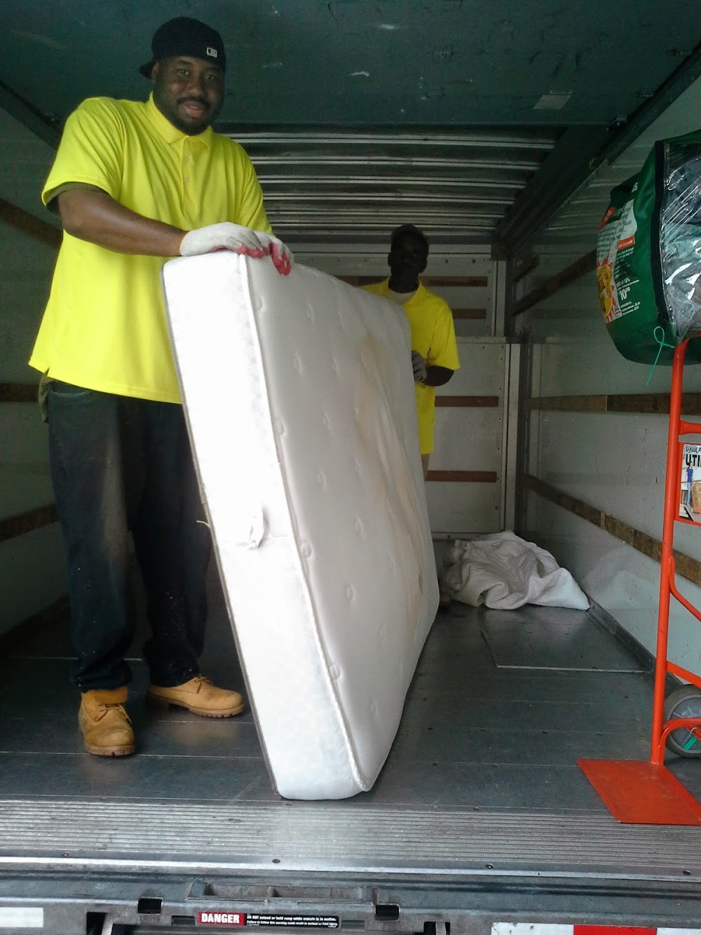 JunkGuys Washington DC junk removal