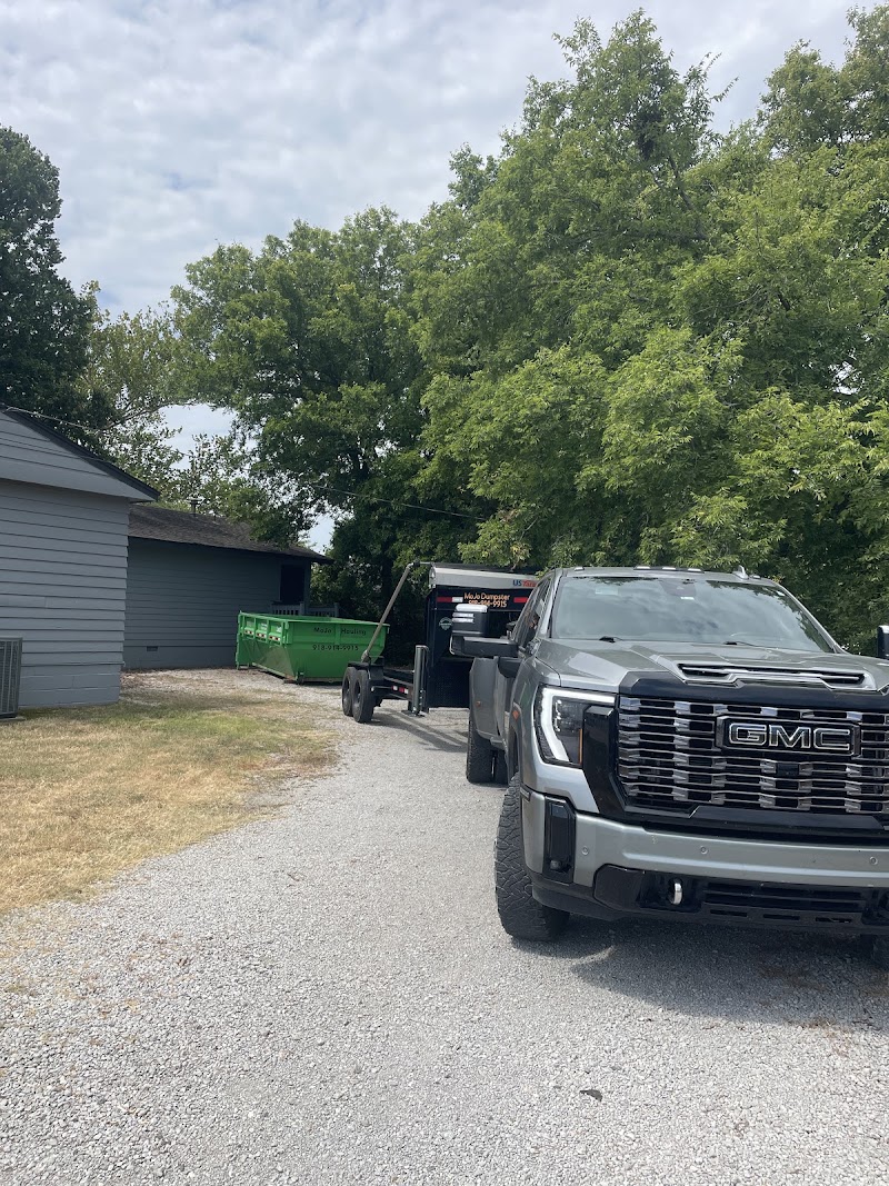 MoJo Hauling LLC junk removal