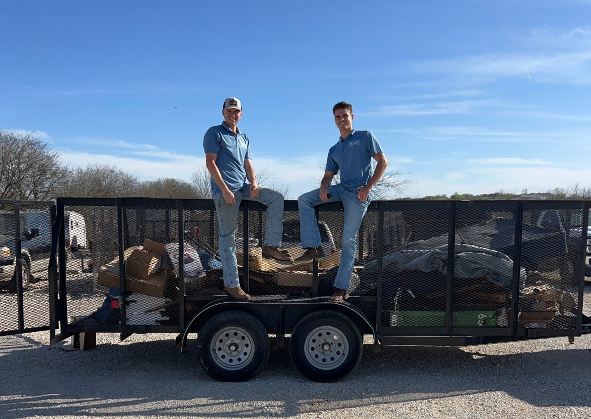 ChIJj6zhvhihLkcRP4LmDXKFR9I 1