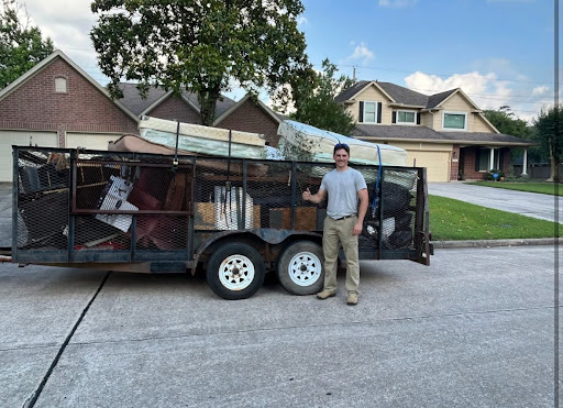 ChIJEQFJqRDoxoMRpEglcmEM8L0 8