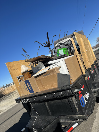 ChIJL44UKjgZq4sRwEBf9KHfSqY 1