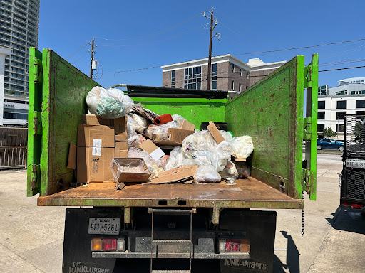 ChIJO4QQlIjbQIYRfW3dFDGDCMY 6