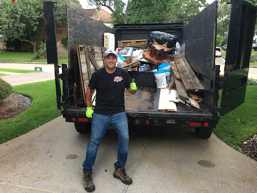 ChIJR2zdhF7FQIYRhwr8uHtyoRA 6