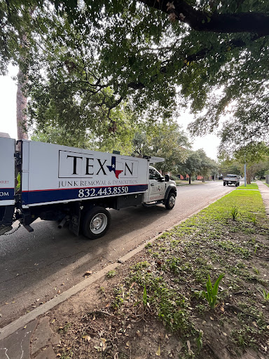 ChIJg73YuFbBQIYRUPr2v9Lzwiw 6