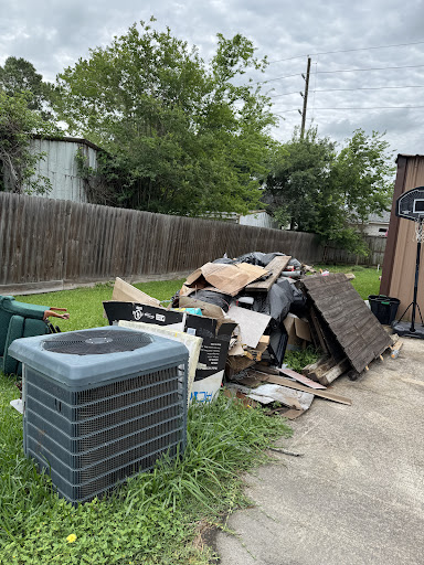 ChIJnUn0cHmyKYERQfObbHiAj40 8